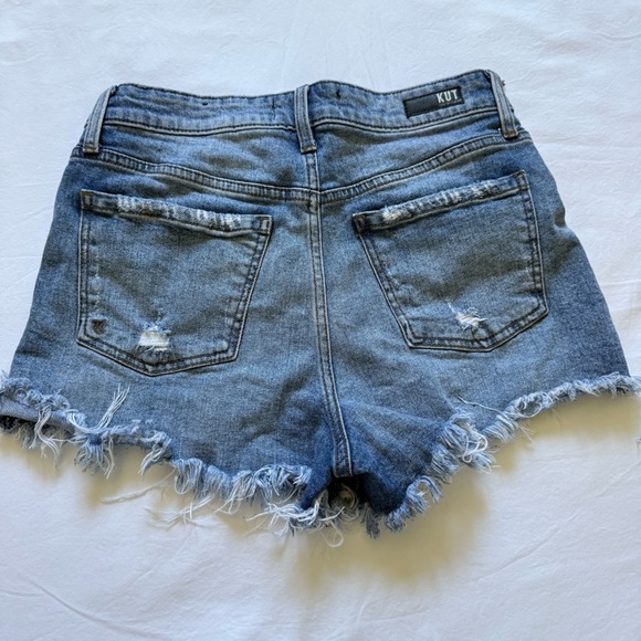 Kut from the Kloth Light Blue Frayed Hem Shorts 0 – Women’s Casual Summer - Picture 3 of 7